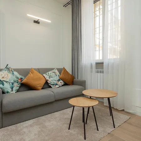 Youhosty - Modern Portello Apartment