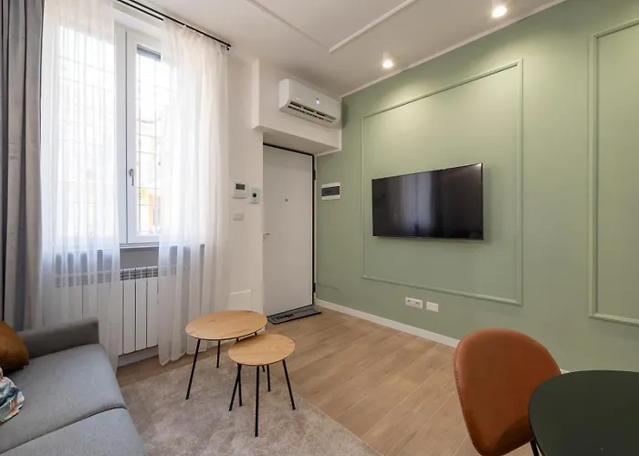 Youhosty - Modern Portello Apartment *